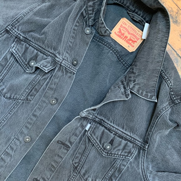 #Levis Faded Black #Jeanjacket - Picture 2 of 8